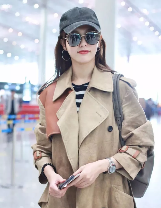今年秋冬最chic！原來短發(fā)和帽子這么配?。? border=